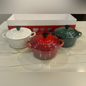 LE CREUSET Mini Cocotte x 3 Set - White,Cactus,Cerise. (LIMITED EDITION)